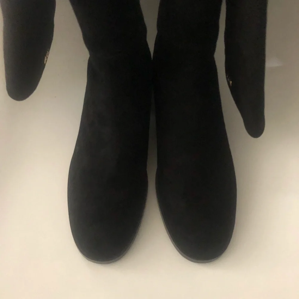 Stuart Weitzman keelan boots